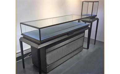 高端珠寶展柜廠怎么找？設計與上門安裝一站式服務指南